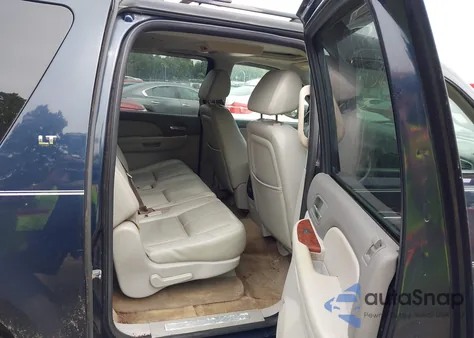 2007 Chevrolet Suburban 1500 Lt z USA, uszkodzony, nr VIN 1GNFK16367J212232